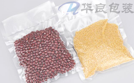  抽真空紋路袋與光面袋有什么區(qū)別？